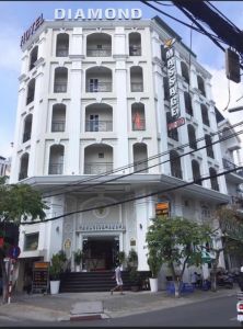 🏨 BÁN KHÁCH SẠN GÓC 2 MẶT TIỀN – TÂN QUY, QUẬN 7