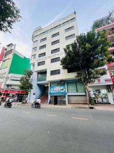 Cho thuê tòa nhà 302-304 Cao Thắng nối dài, Quận 10.