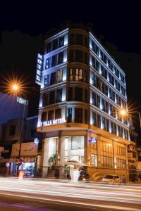 Cho thuê Hotel góc 2 mặt tiền 54/34 Bạch Đằng Tân Bình