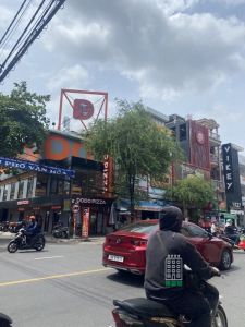 Bán nhà Mặt tiền D2 ( Nguyễn Gia Trí) P. 25, Bình Thạnh